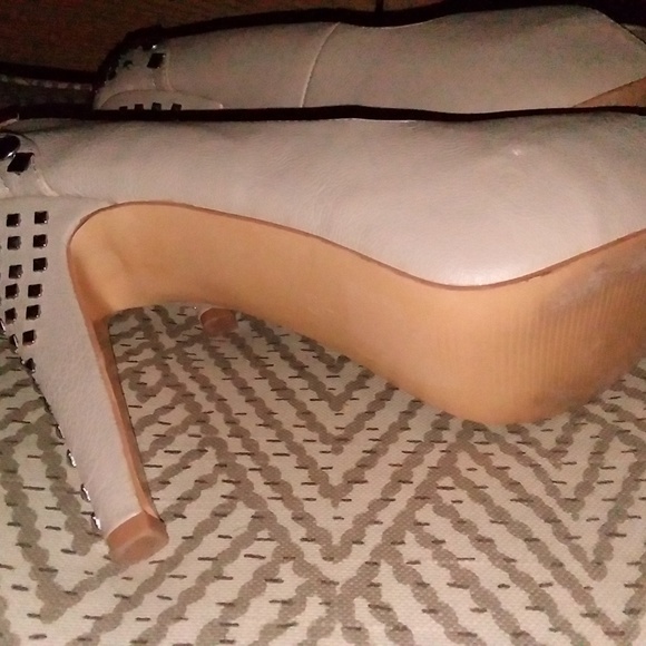 RUE21 Beige Studded High Heels $35 OBO - Picture 7 of 8